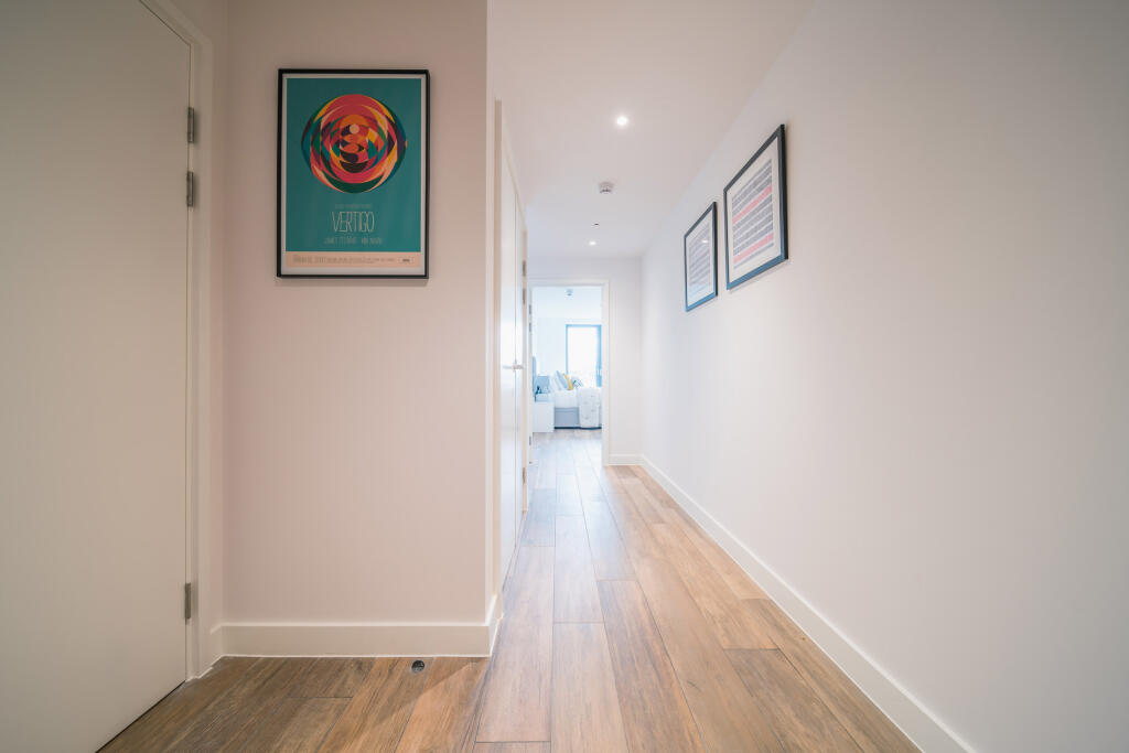 Apartment in London - View 5