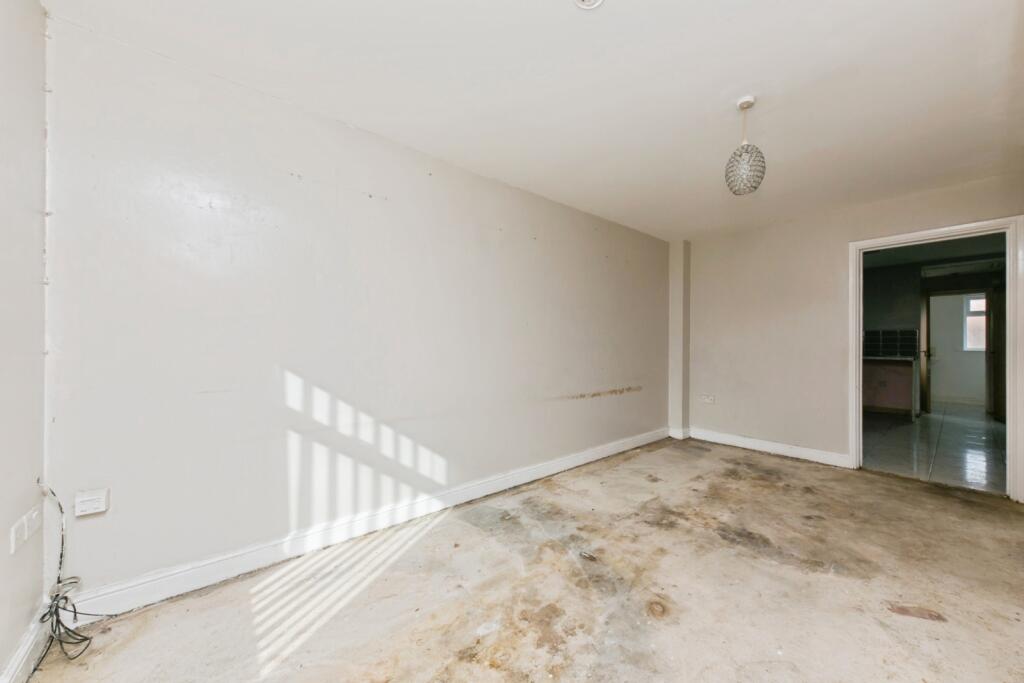 House in Crewe - View 3