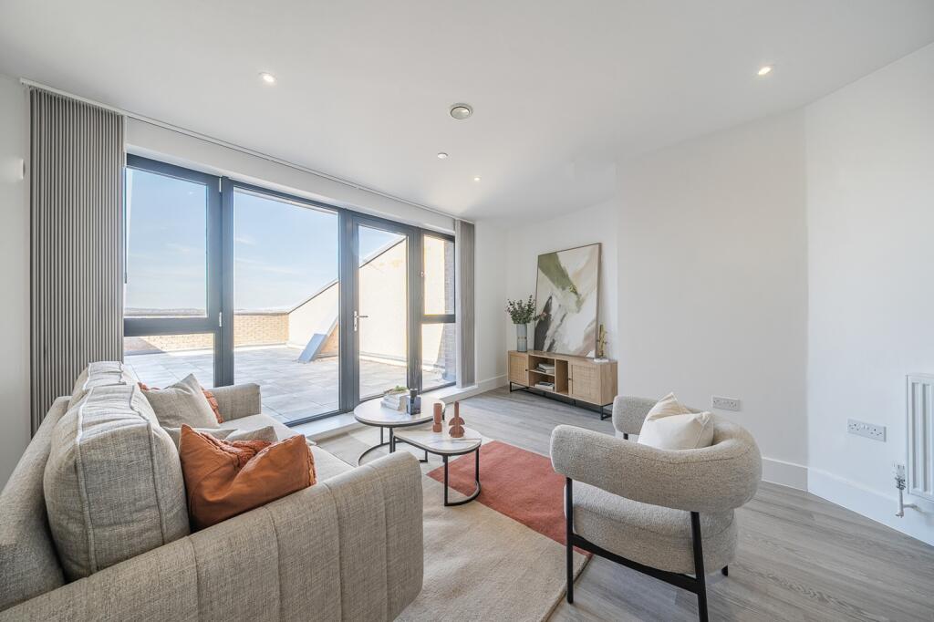 Main image of property: Medway Street Chatham ME4