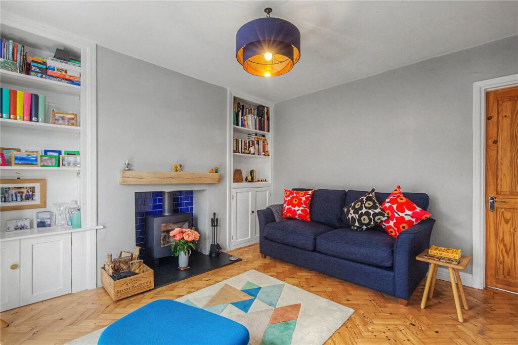 House in Oxford, Robin Hood, East Oxford - View 3