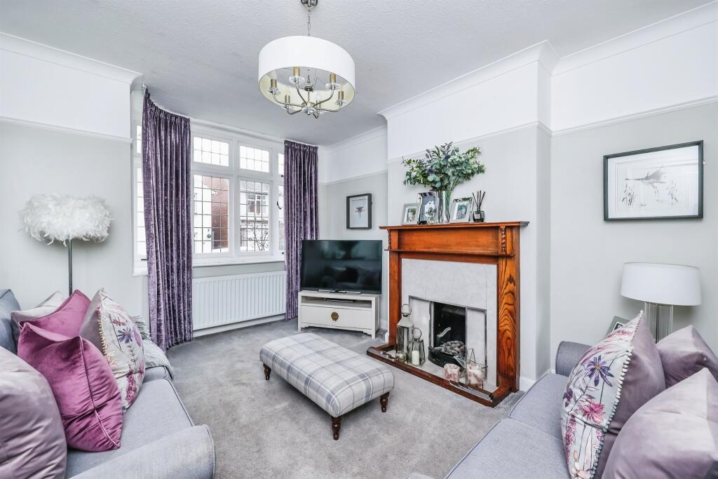 24 PARK DRIVE photo 4