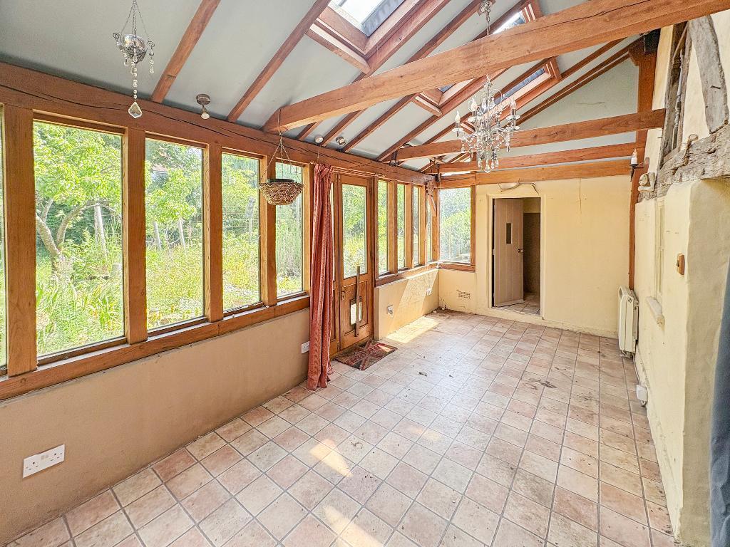 Main image of property: High Street, Headcorn, Kent, TN27 9QA