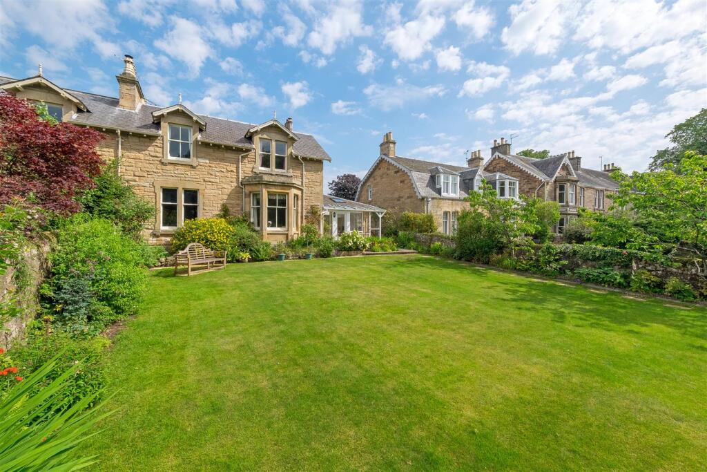 Main image of property: 2 Gowan Park, Cupar