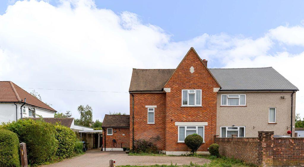 3-bed semi-detached on Blanchmans Road, Warlingham, £600,000