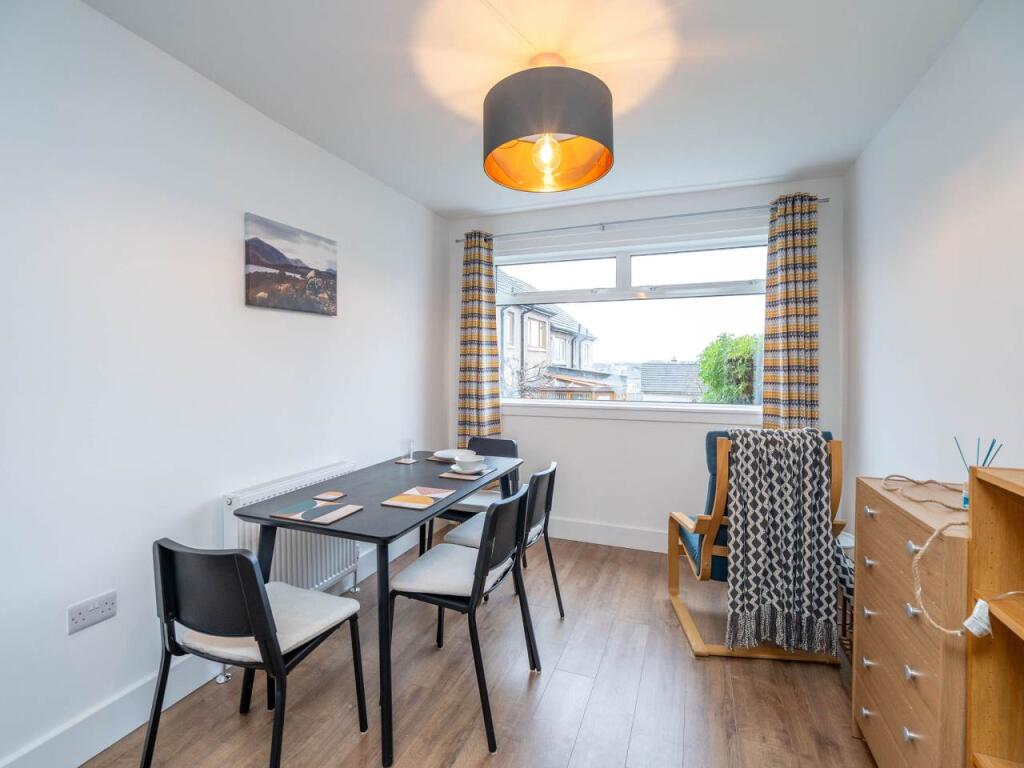 House in Edinburgh, Redhall, Longstone - View 4