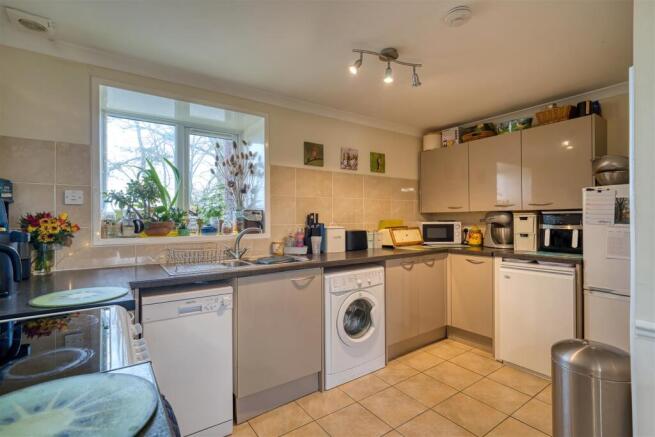 Kitchen - Cottage