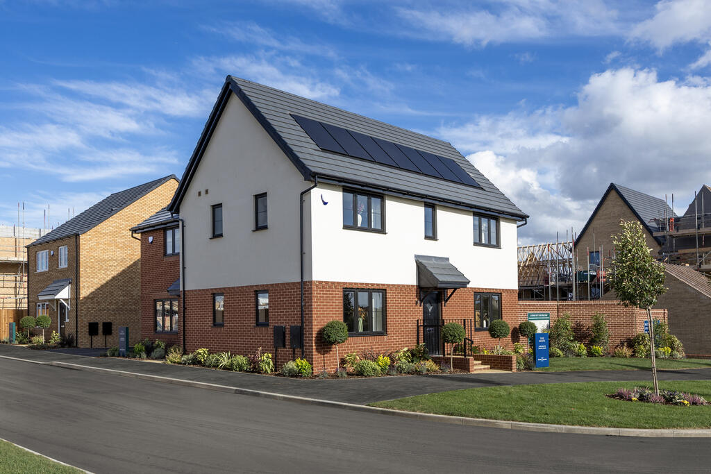 3-bed detached on Bovis Homes sales office, Lunar Park,
Ermine Street
West Cambourne
Cambridgeshire
CB23 6LL, £445,000