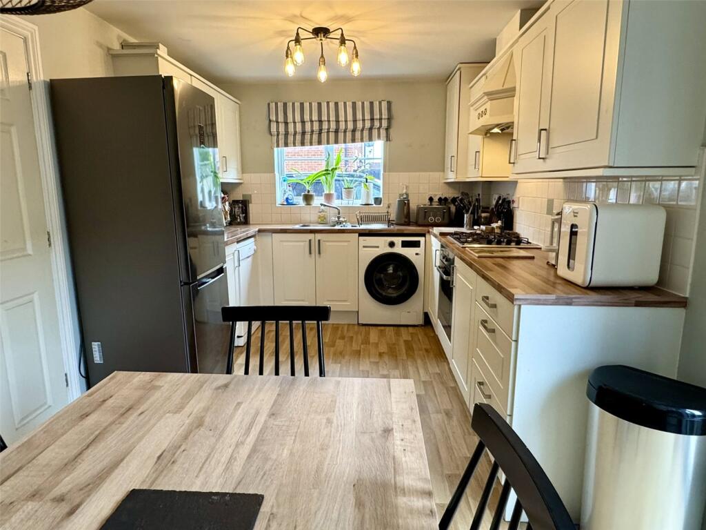 House in Chard, Somerset - View 3