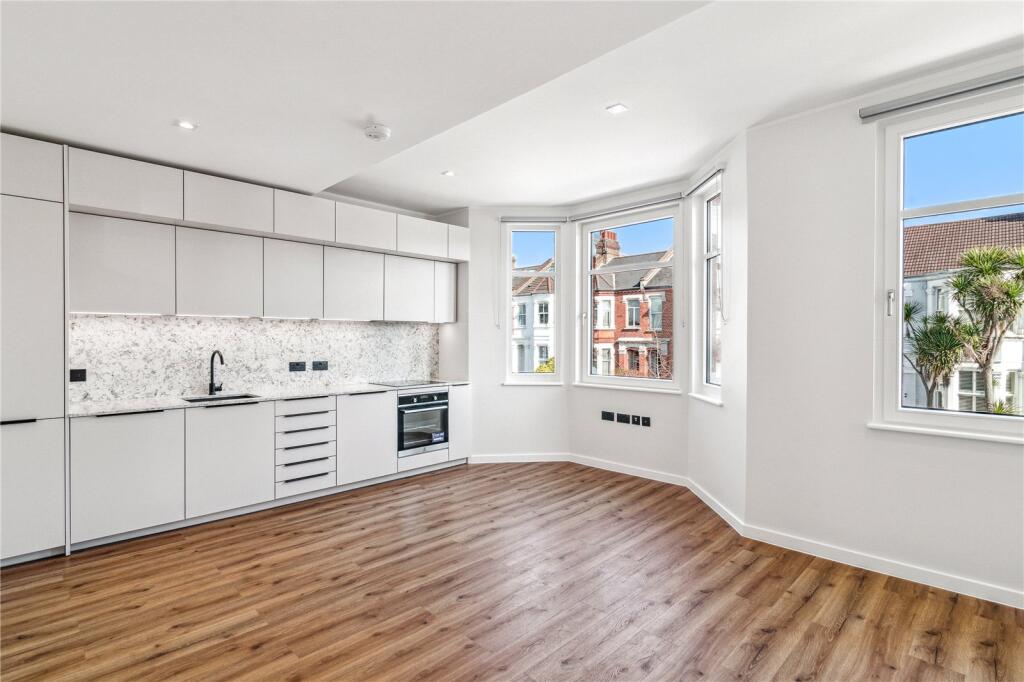 Main image of property: Cavendish Road, London, SW12