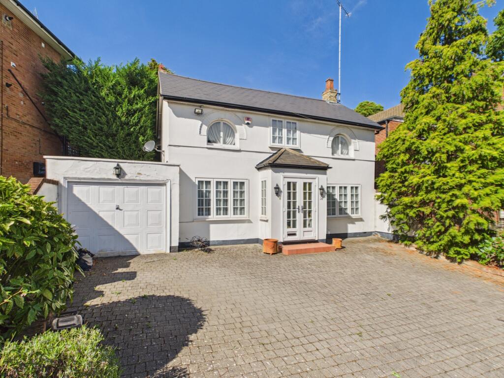 Main image of property: Lyonsdown Road, Barnet