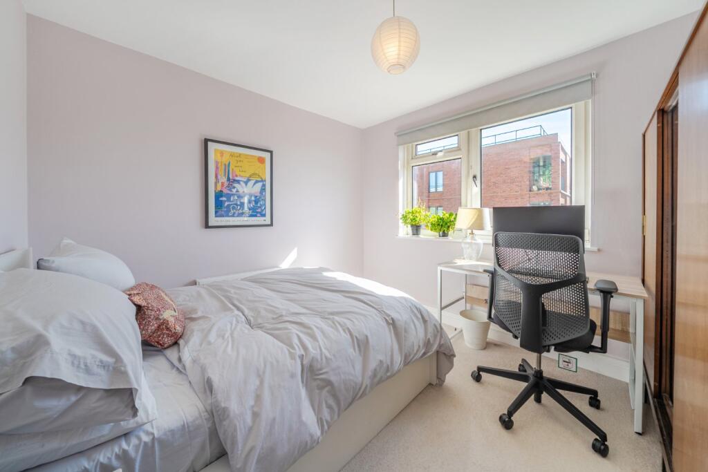 Apartment in London - View 4