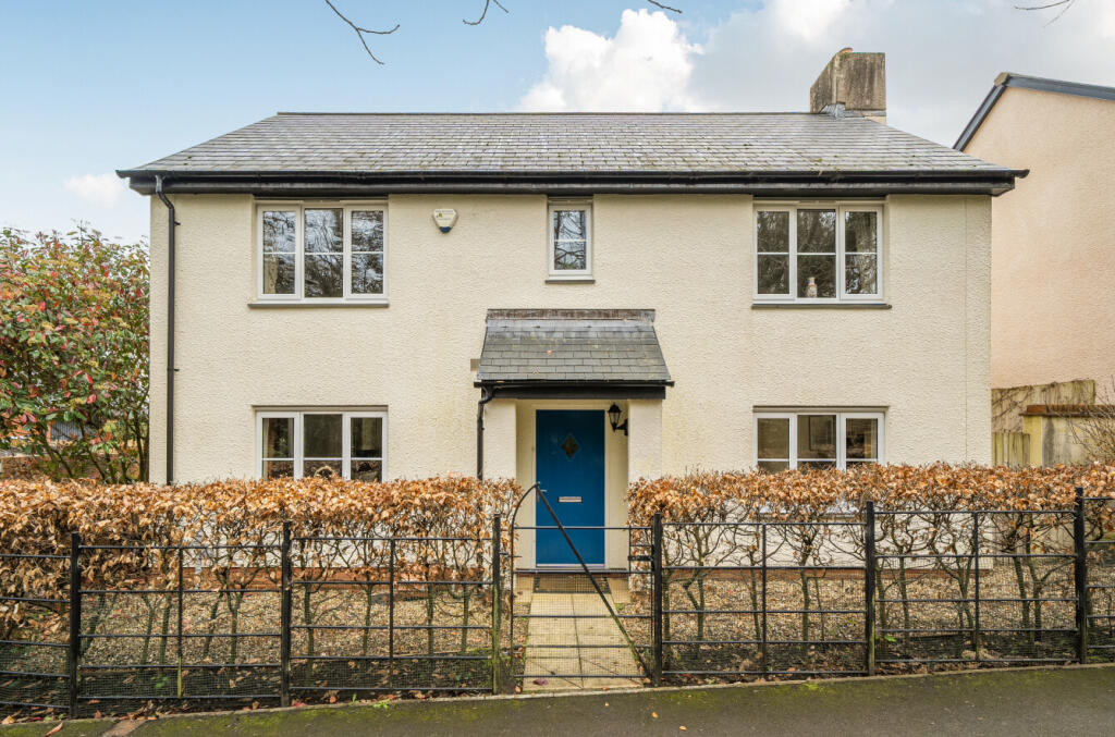 Main image of property: Finistere Avenue, Dawlish, Devon