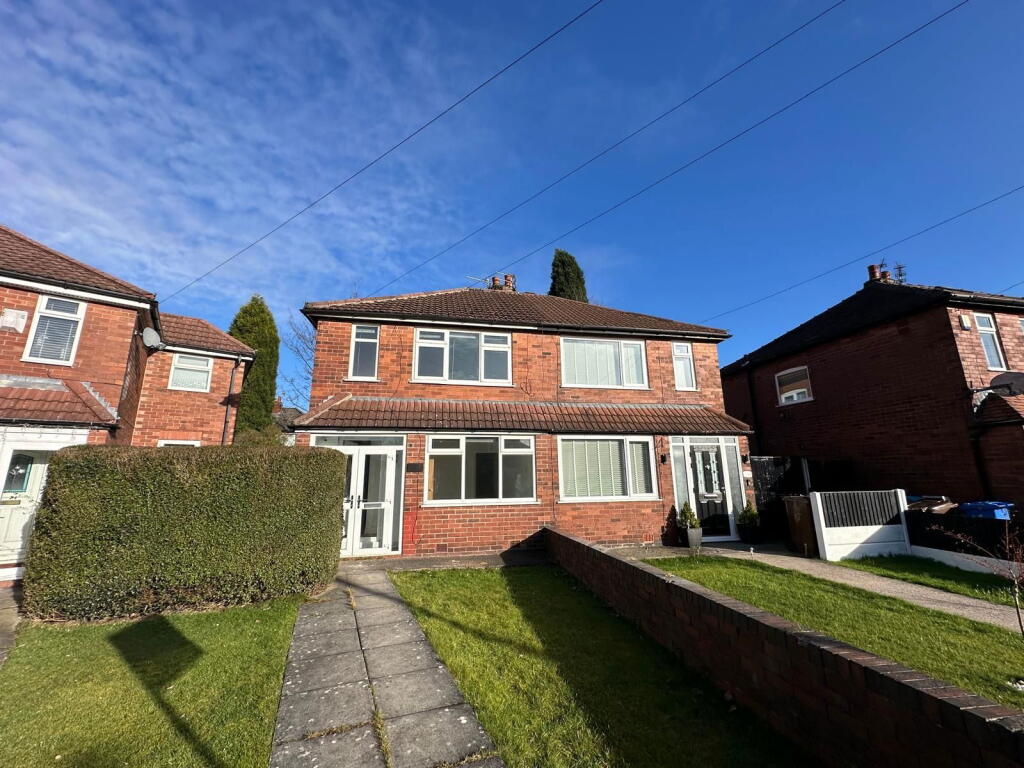 Main image of property: Dunkirk Close, Denton, Manchester, M34 2JB