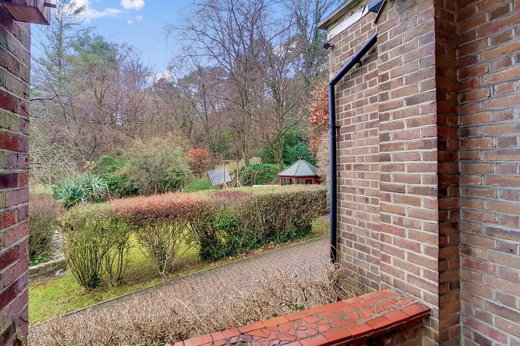 House in London - View 5