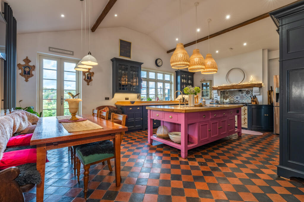 House in Malvern Hills, Astley and Dunley - View 3