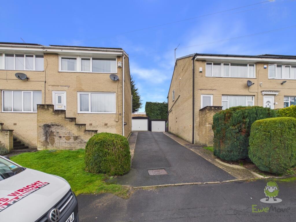 Leaventhorpe Avenue, Bradford, Bradford