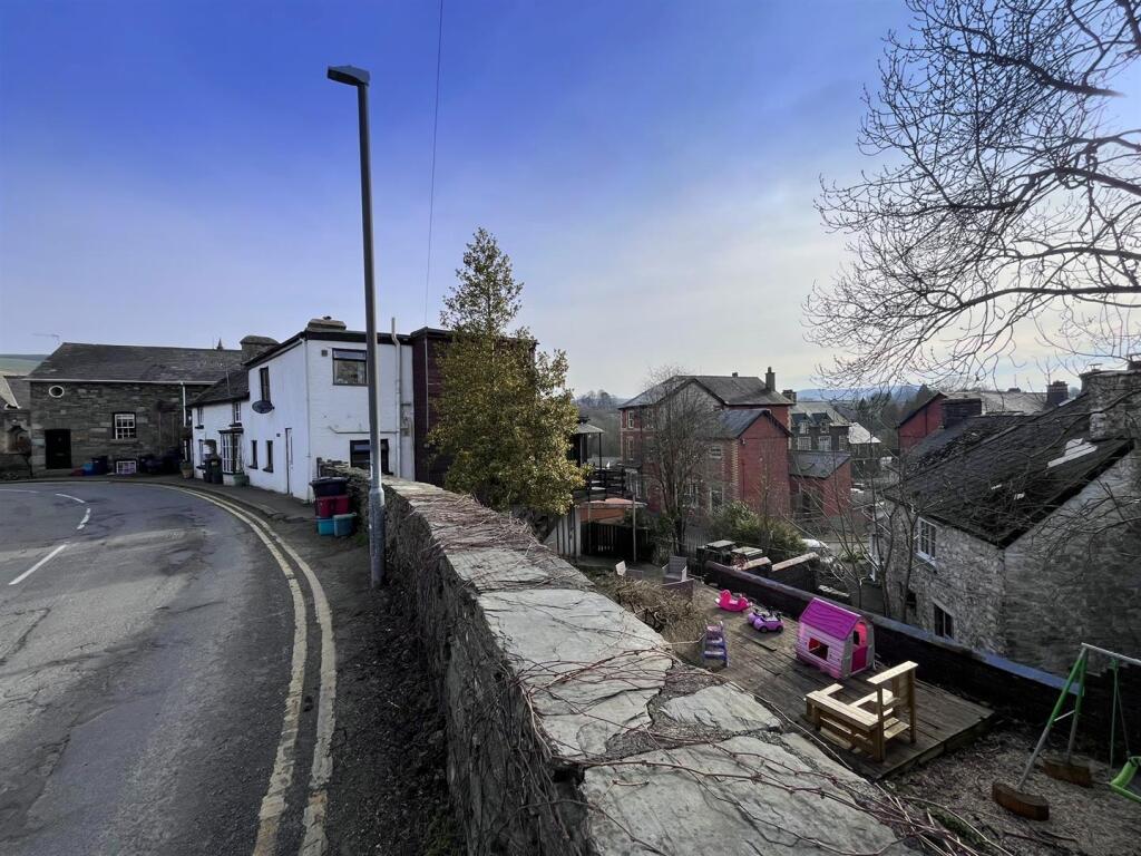Church Street, Rhayader photo 5