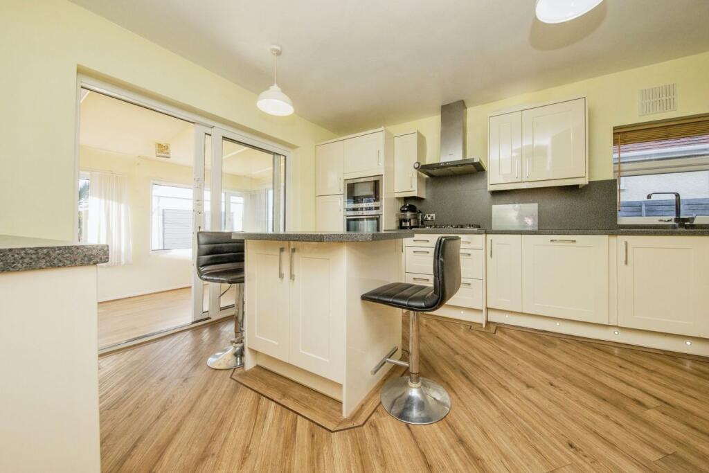 House in Clacton-on-Sea, Great Clacton - View 4