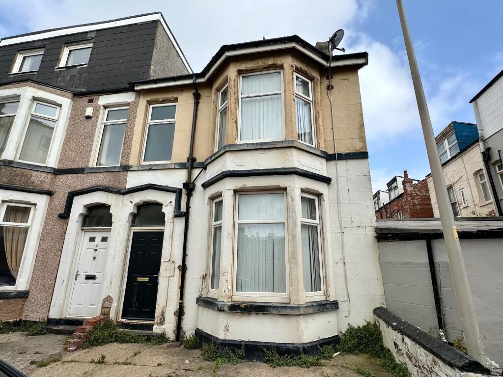 4-bed semi-detached on Woodfield Avenue, South Shore, Blackpool, £95,000