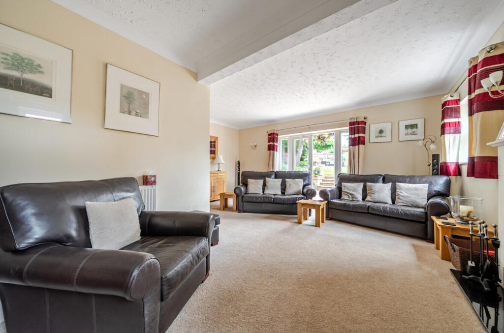 Elmstead Glade, Chislehurst, Kent, BR7 photo 3