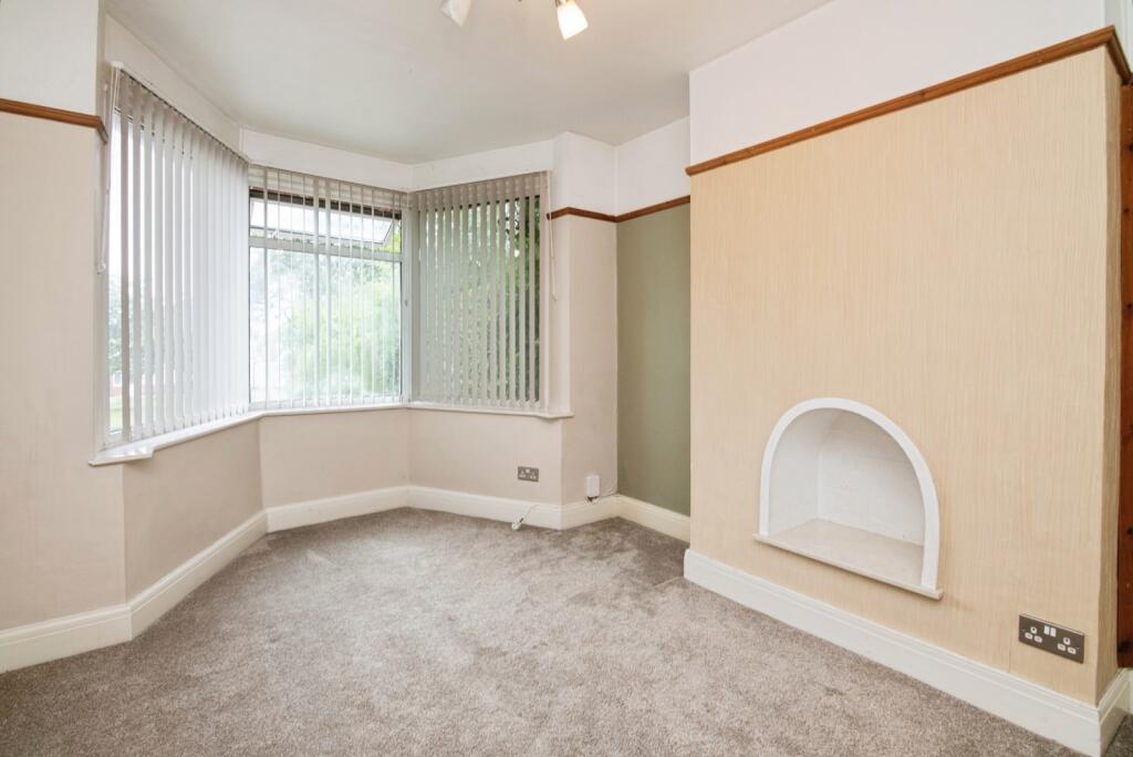 House in Sandwell, Quinton - View 4