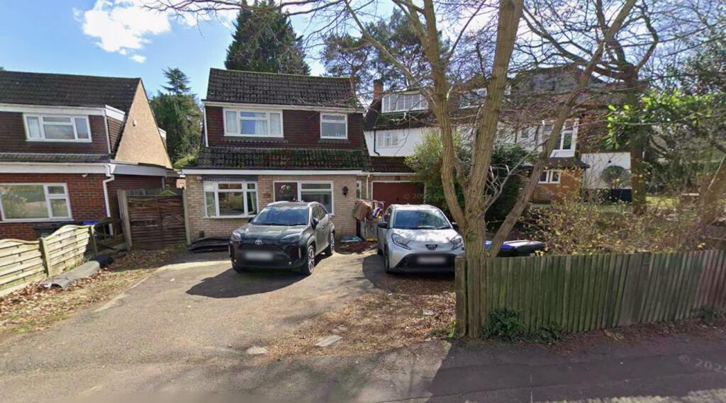 Main image of property: Oriental Road, Woking, GU22