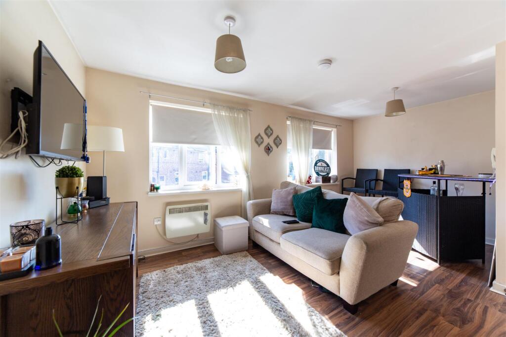 Apartment in Newcastle upon Tyne, Tyne and Wear - View 2