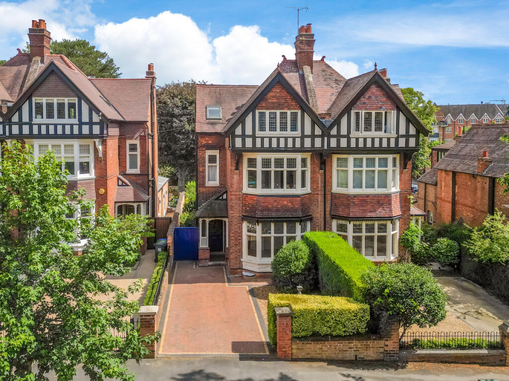 Main image of property: Northumberland Road, Leamington Spa, Warwickshire CV32 6HA