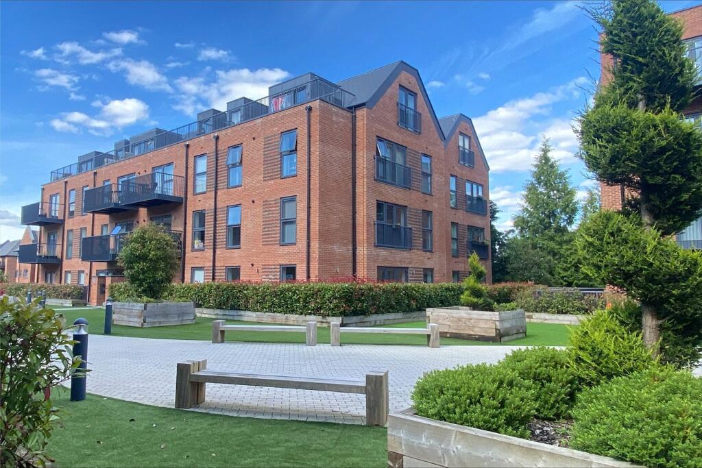 Main image of property: Chawton Court, Station Road, Hook, Hampshire, RG27