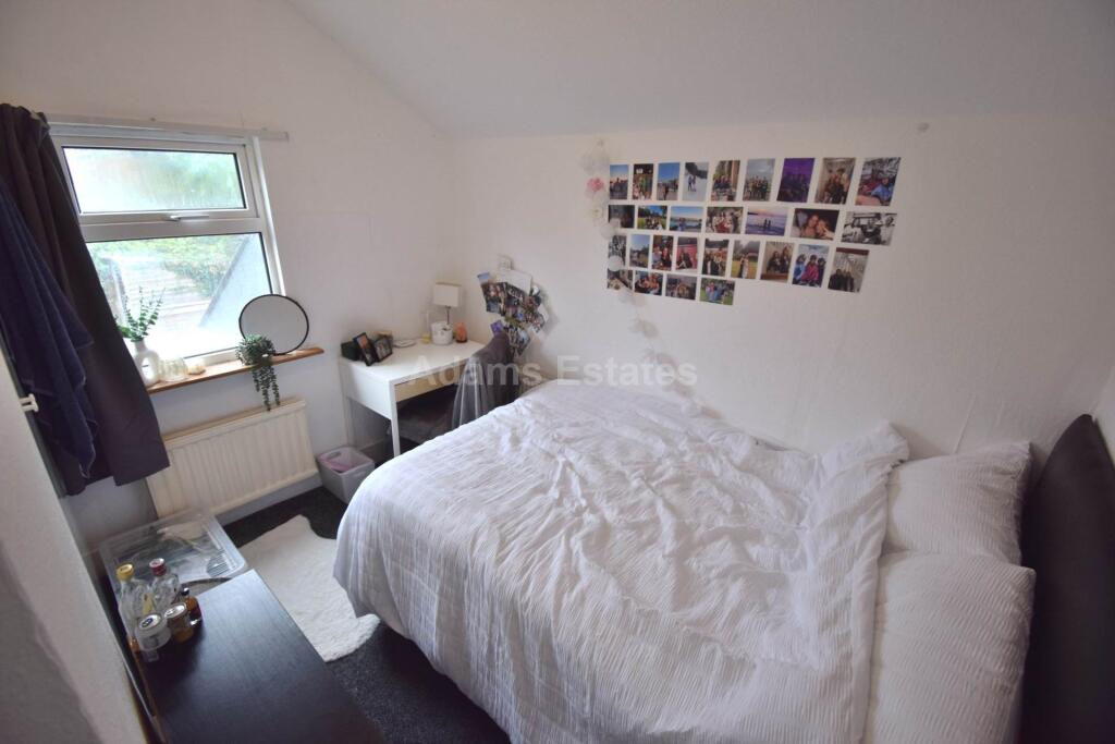 House in Reading - View 5
