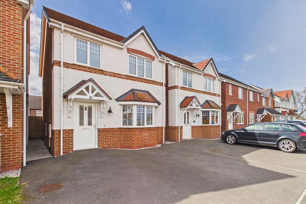 Main image of property: Mayfield Park, Saltney, CH4