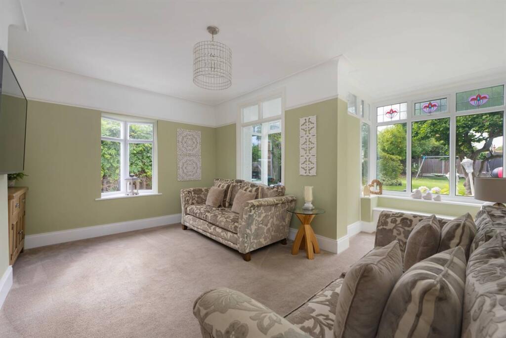 Station Road, Herne Bay - View 6