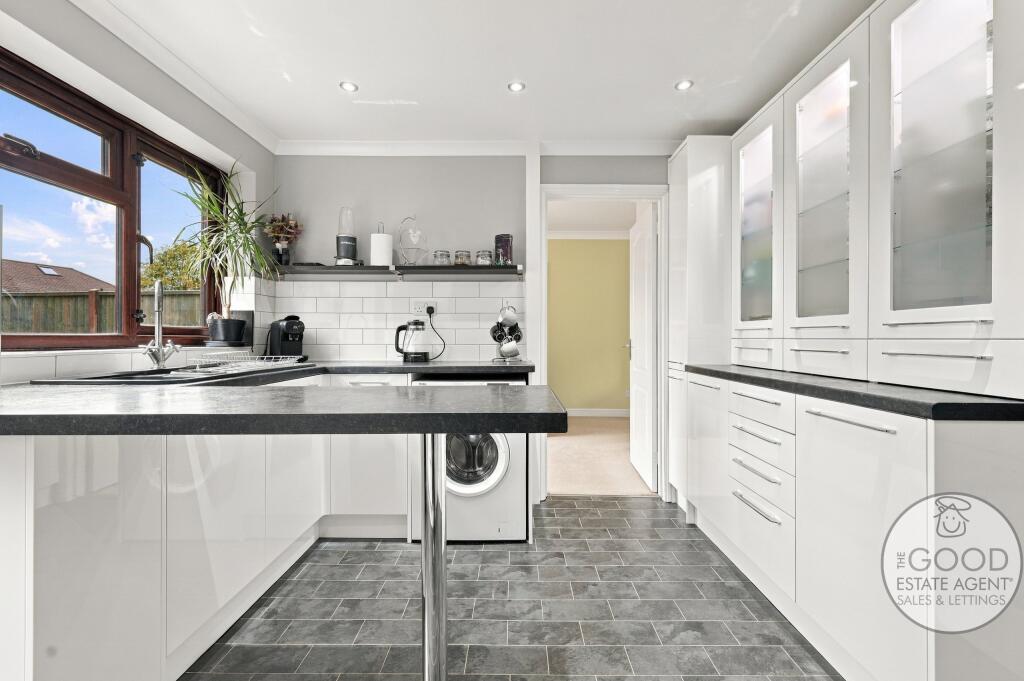 House in Ilford - More