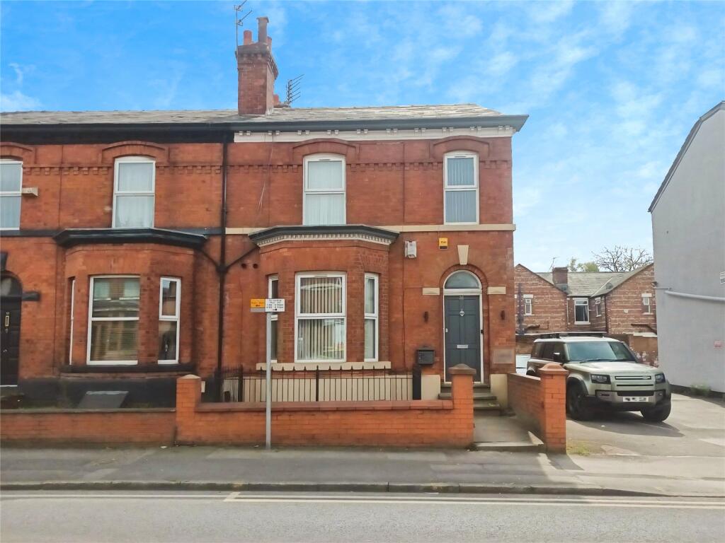 Main image of property: Longshut Lane, Shawheath, Stockport., SK2