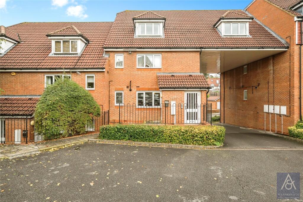 Main image of property: Lenborough Road, Buckingham, Buckinghamshire