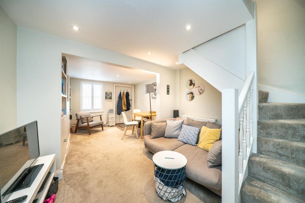Queen Street, St. Albans - View 3