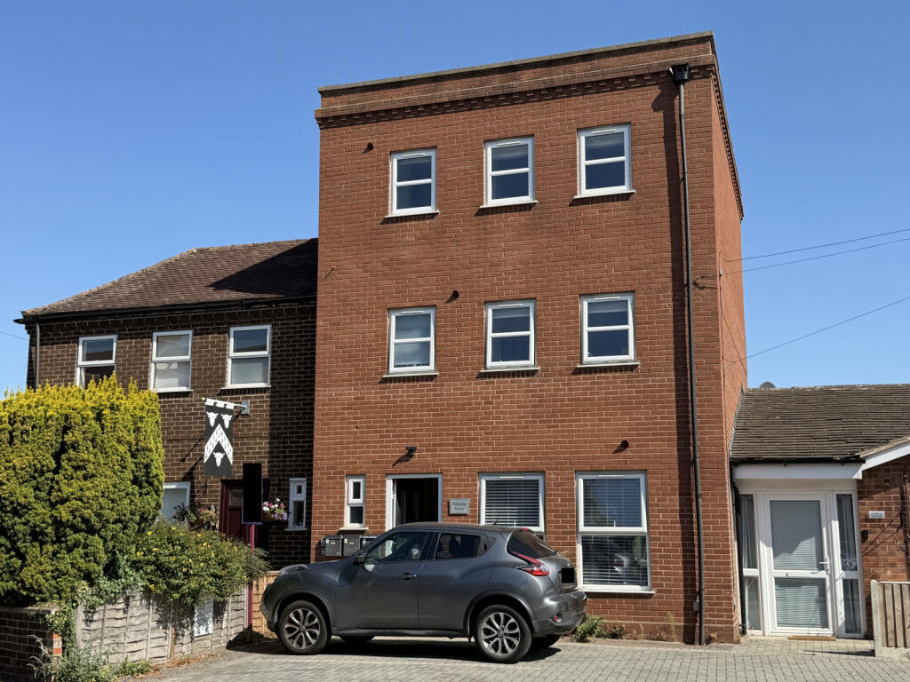 Main image of property: Watledge House, Barton Road, Tewkesbury, GL20