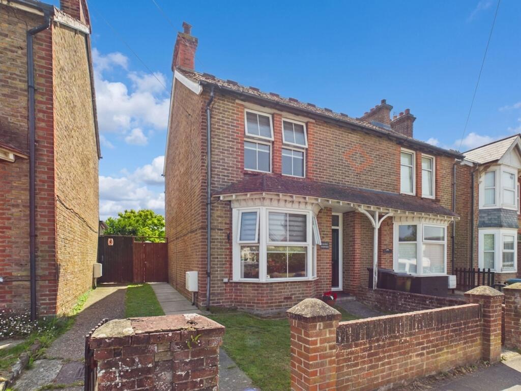 Main image of property: Chichester Road, Bognor Regis, PO21