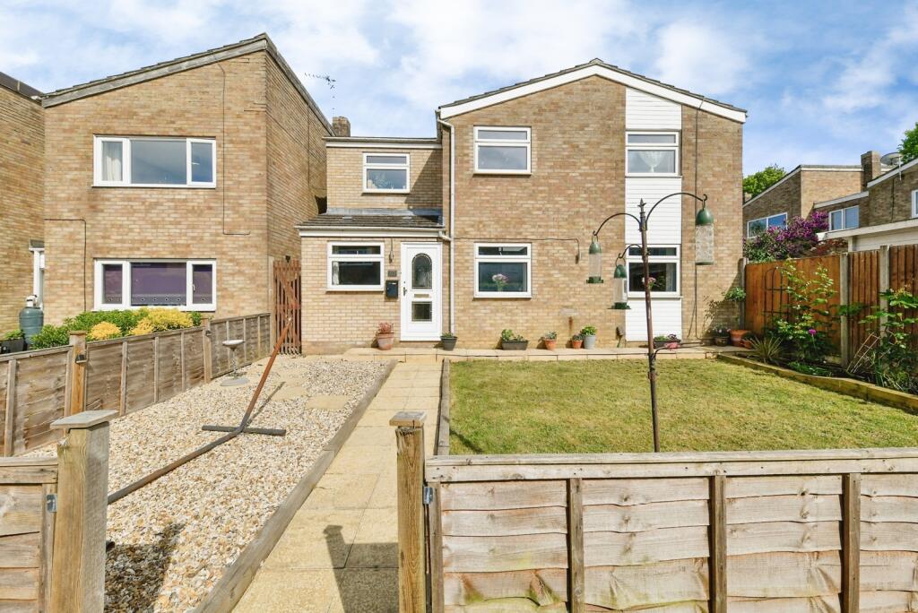 Main image of property: Sefton Road, STEVENAGE, Hertfordshire, SG1