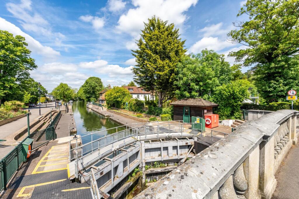 Main image of property: Boulters Lock Island, Maidenhead, SL6