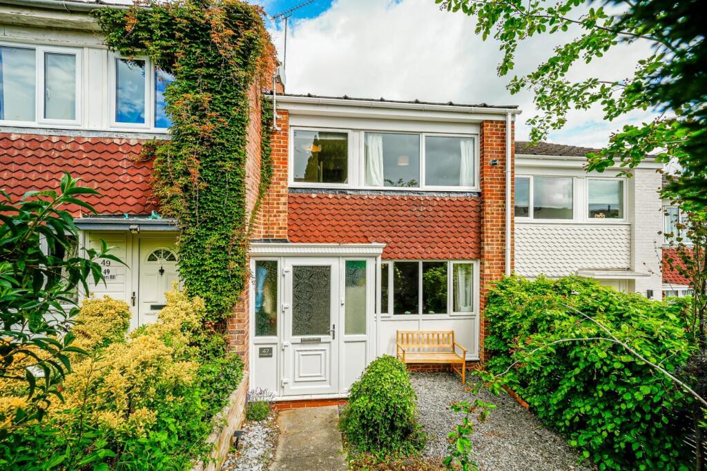 Main image of property: Knaves Hill, Linslade, Leighton Buzzard