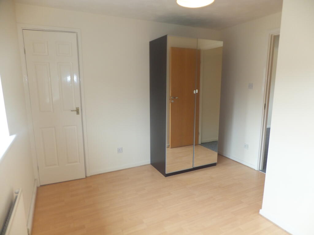 Apartment in Sutton Coldfield, Reddicap Heath - View 5