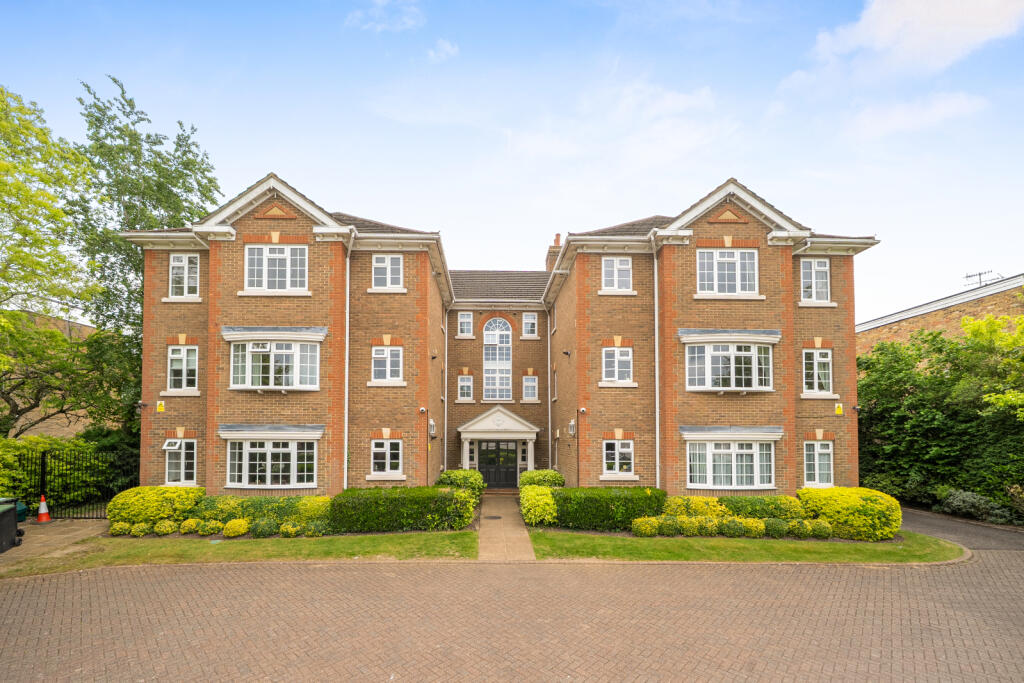 Main image of property: Eastbury Avenue, Northwood, Hertfordshire, HA6