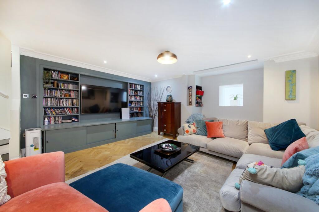Main image of property: Fernwood Avenue, 
Streatham, SW16