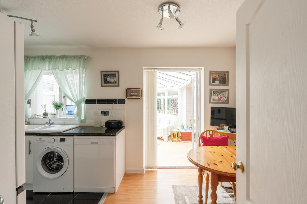 House in Bristol, Bradley Stoke - More