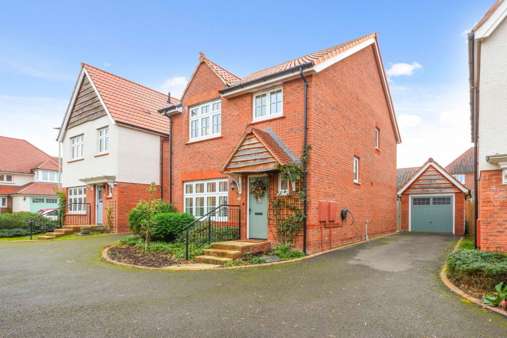 Main image of property: Honeysuckle Avenue,Shurdington,Cheltenham,GL53 0AT