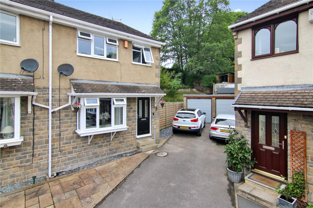 Main image of property: Hunters Meadow, Silsden, BD20