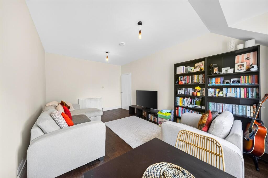 Apartment in Inverness, Park - View 4