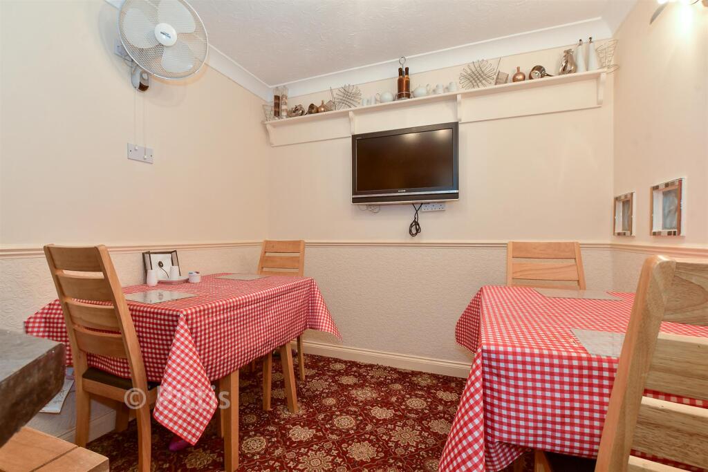 House in Shanklin, Isle of Wight - More