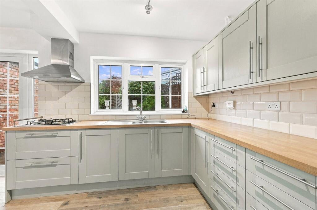 House in Dartford, Sutton-at-Hone and Hawley - View 4